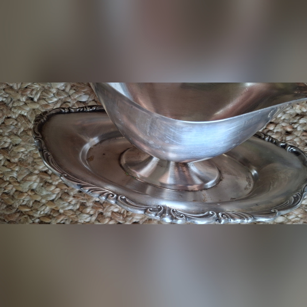 Vintage silver plated gravy boat silver plate serving collection party formal - Picture 2 of 5